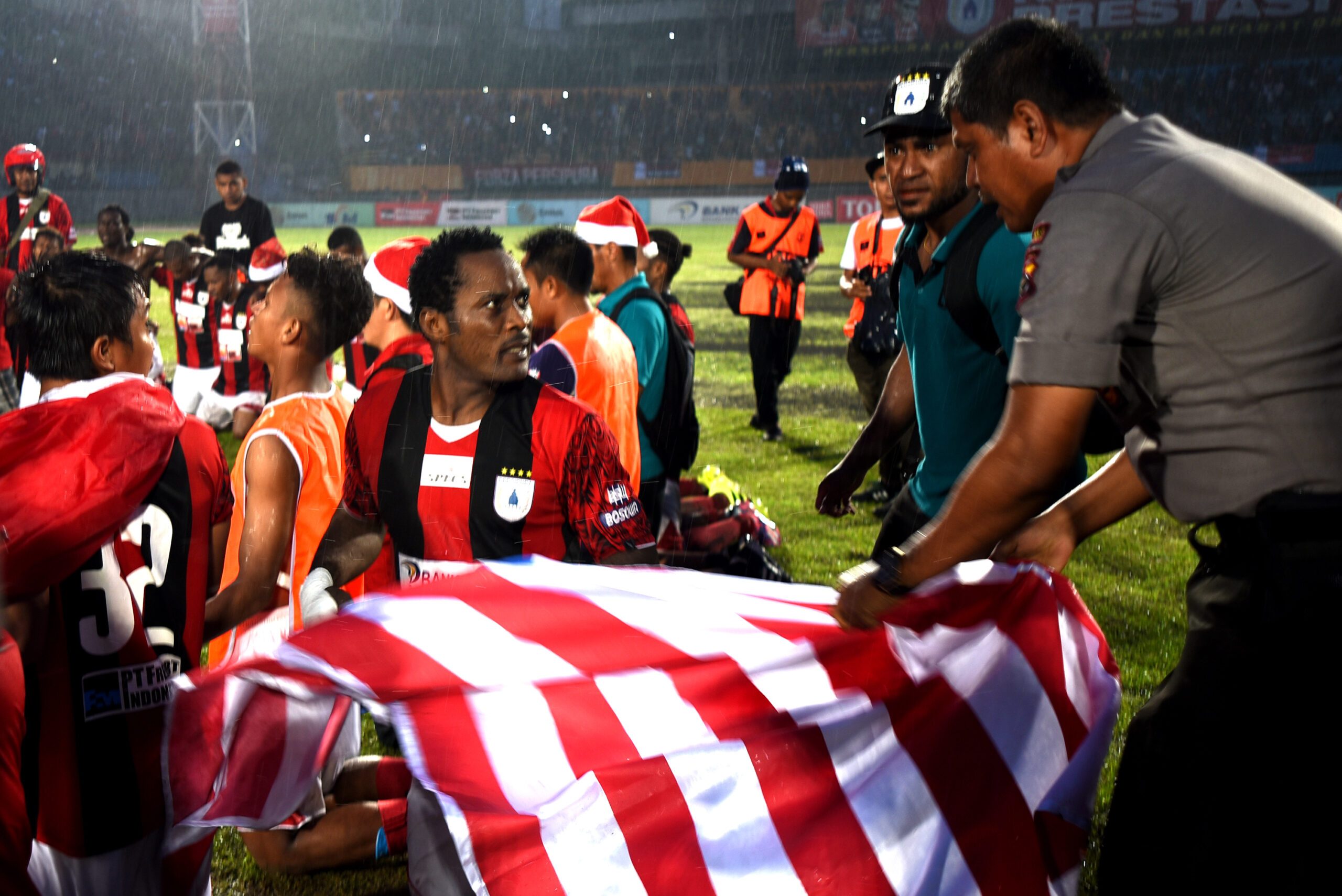 Pemain asing Persipura kibarkan bendera Liberia, aparat sempat ketar-ketir