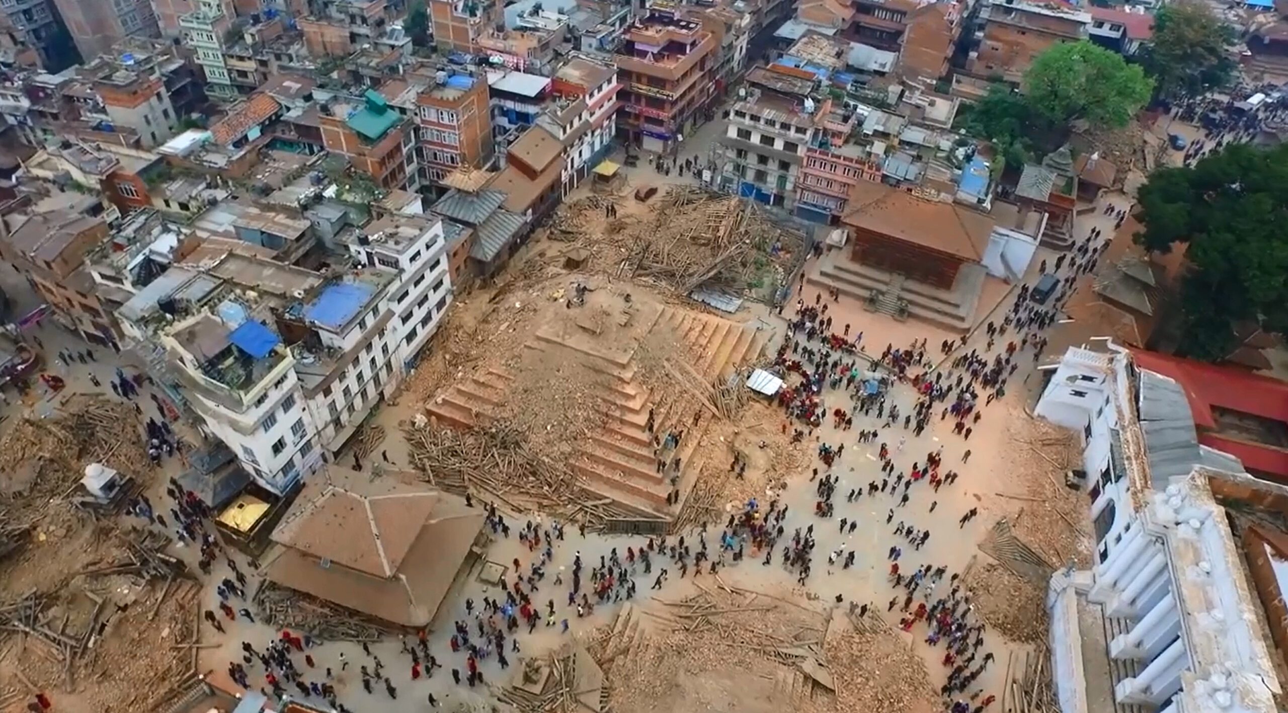 Teenager pulled alive from rubble 5 days after Nepal quake