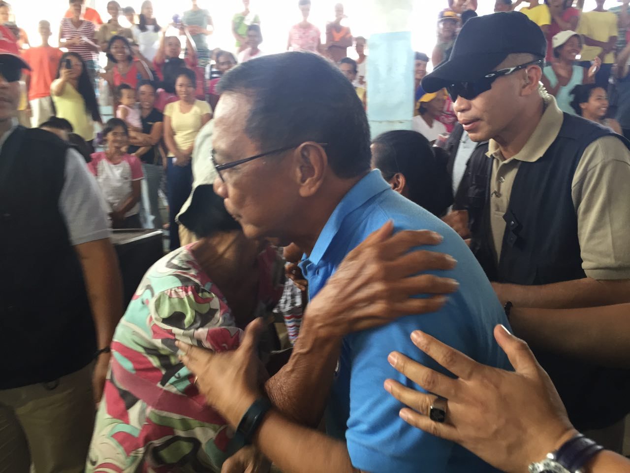 Binay in hometown after typhoon: Alternative aid to farmers needed