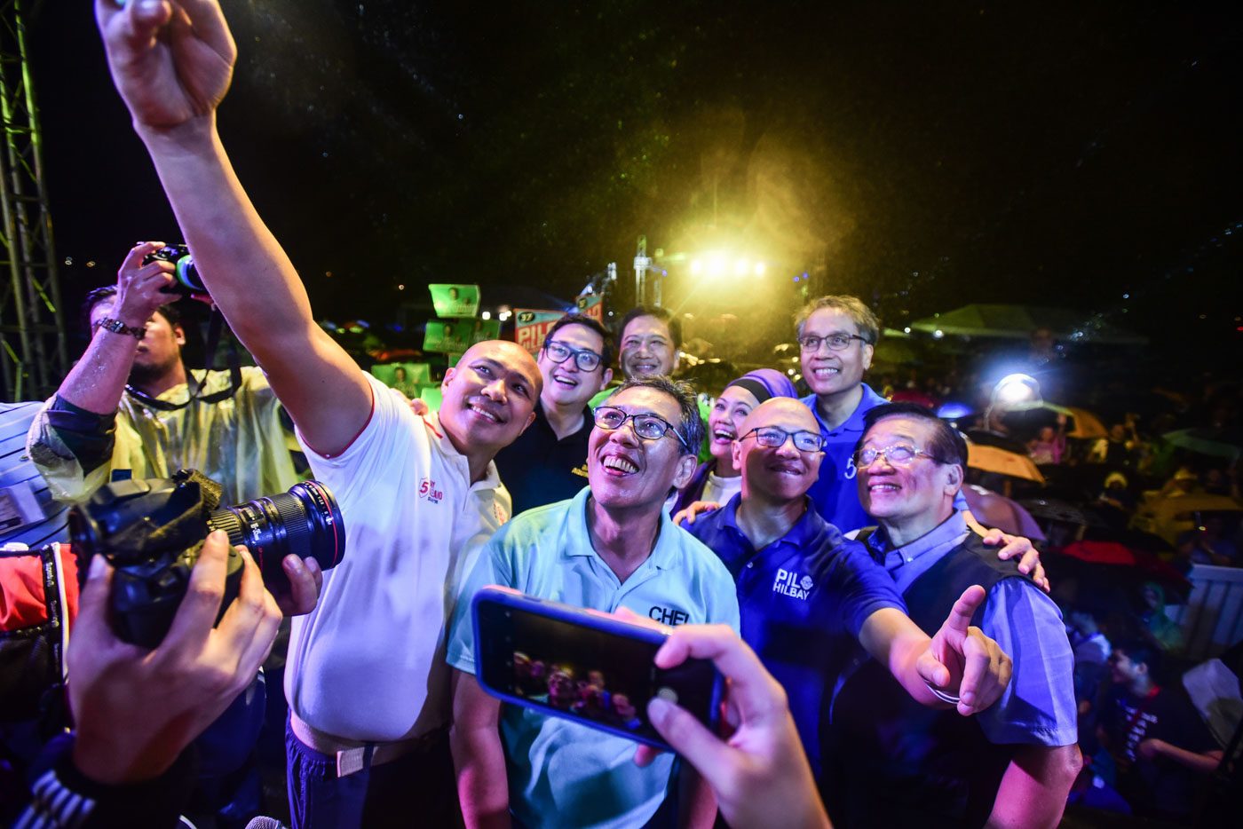 Otso Diretso thanks rain-soaked supporters: ‘You are the spirit of this campaign’