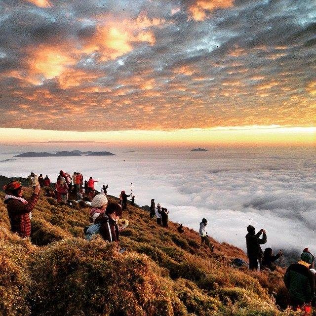 Mt Pulag hikers now required to show health clearance – DENR