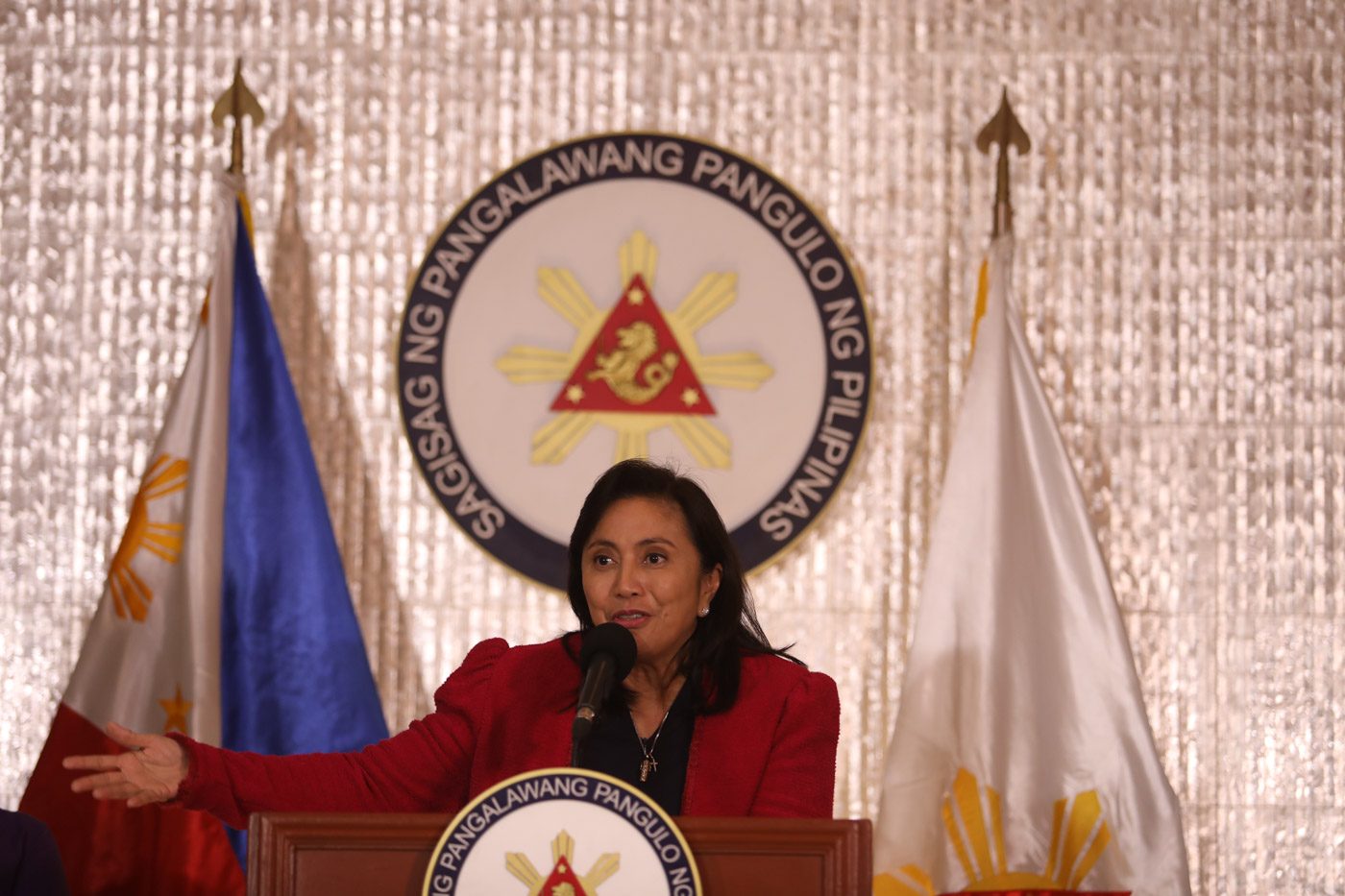 Funny that accusation of stealing would come from Bongbong Marcos – Robredo