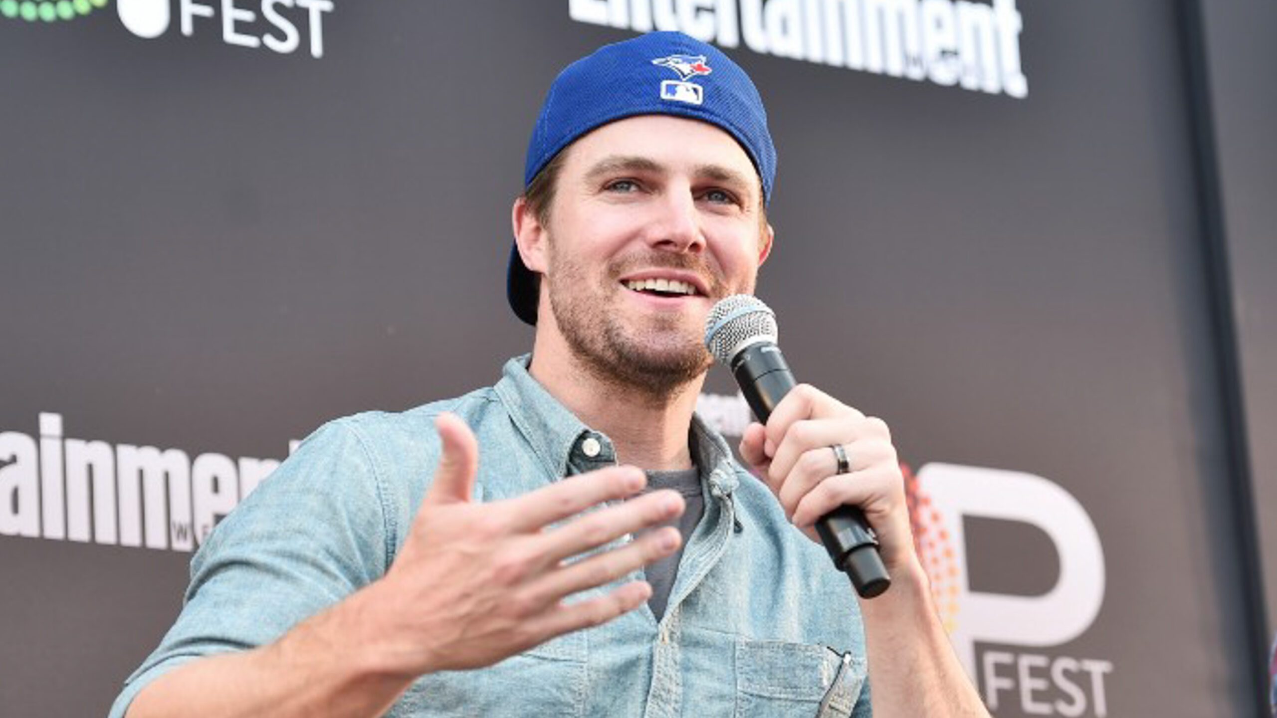 Stephen Amell to compete in ‘American Ninja Warrior’