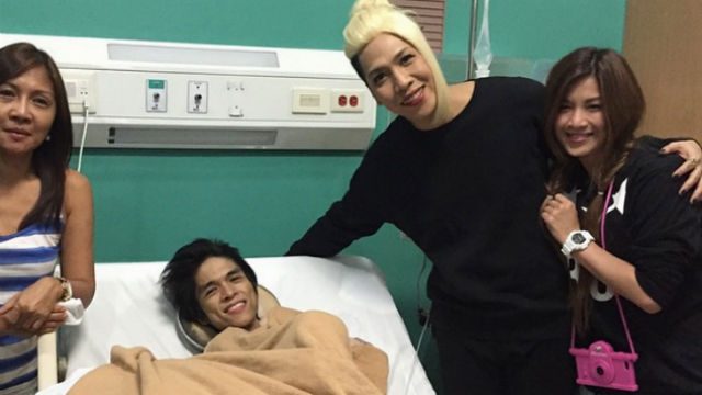 Vice Ganda cheers up Jam Sebastian in hospital visit