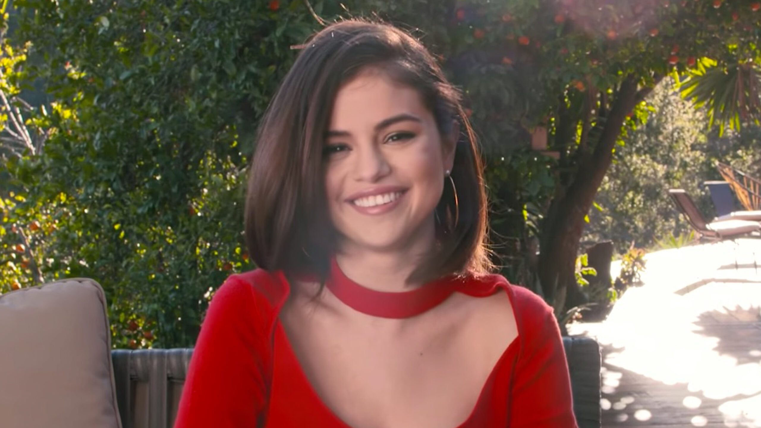 WATCH: Selena Gomez answers 73 questions with ‘Vogue’