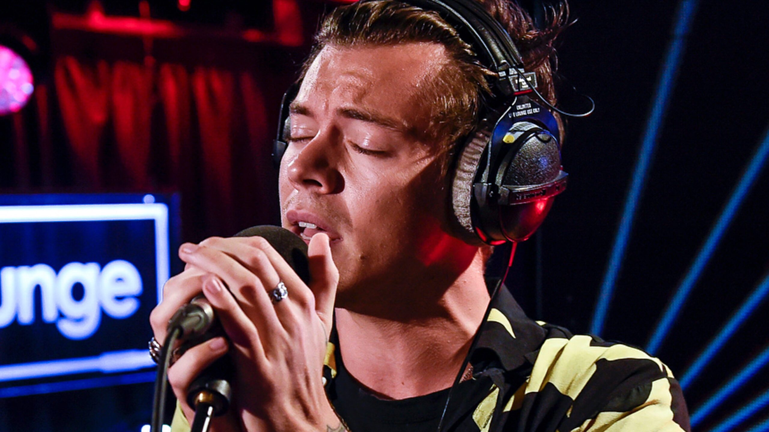 WATCH: Harry Styles covers another Fleetwood Mac classic