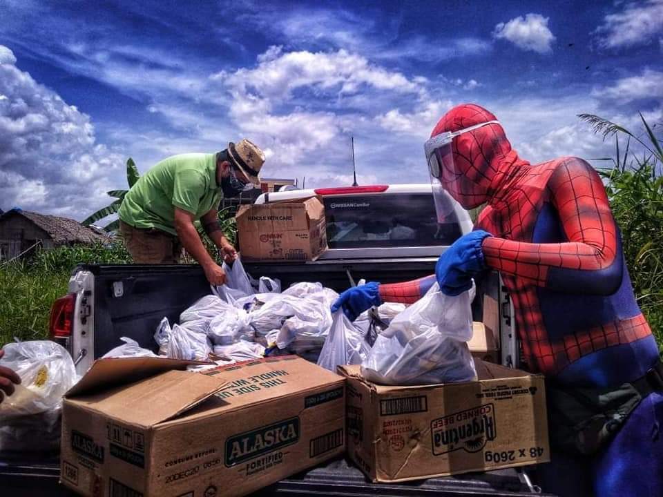 LOOK: Bicolano Spider-Man brings aid to those affected by the lockdown