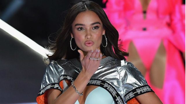 PH REPRESENT. Filipino-American model Kelsey Merritt is the first Filipino to walk for the Victoria's Secret Fashion show. Screenshot from Kelsey Merrit's Instagram 