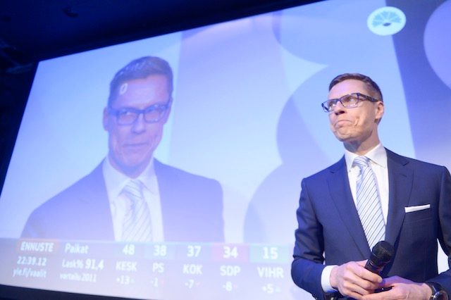 OUSTED. National Coalition Party leader Alexander Stubb speaks to supporters at the Maxine restaurant in Helsinki, Finland, 18 April 2015. Kimmo Brandt/EPA 