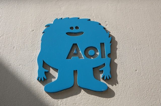 Verizon buys faded Internet pioneer AOL for $4.4B