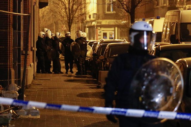 Paris attacks suspect Abdeslam captured in Brussels