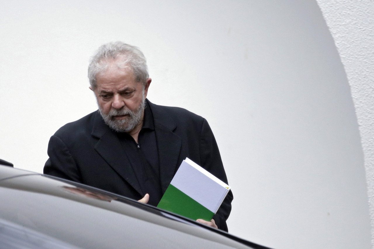 Brazil prosecutors request ex-president Lula’s arrest