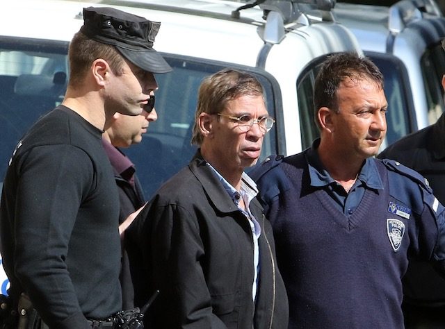 EgyptAir hijacking suspect in court amid online buzz