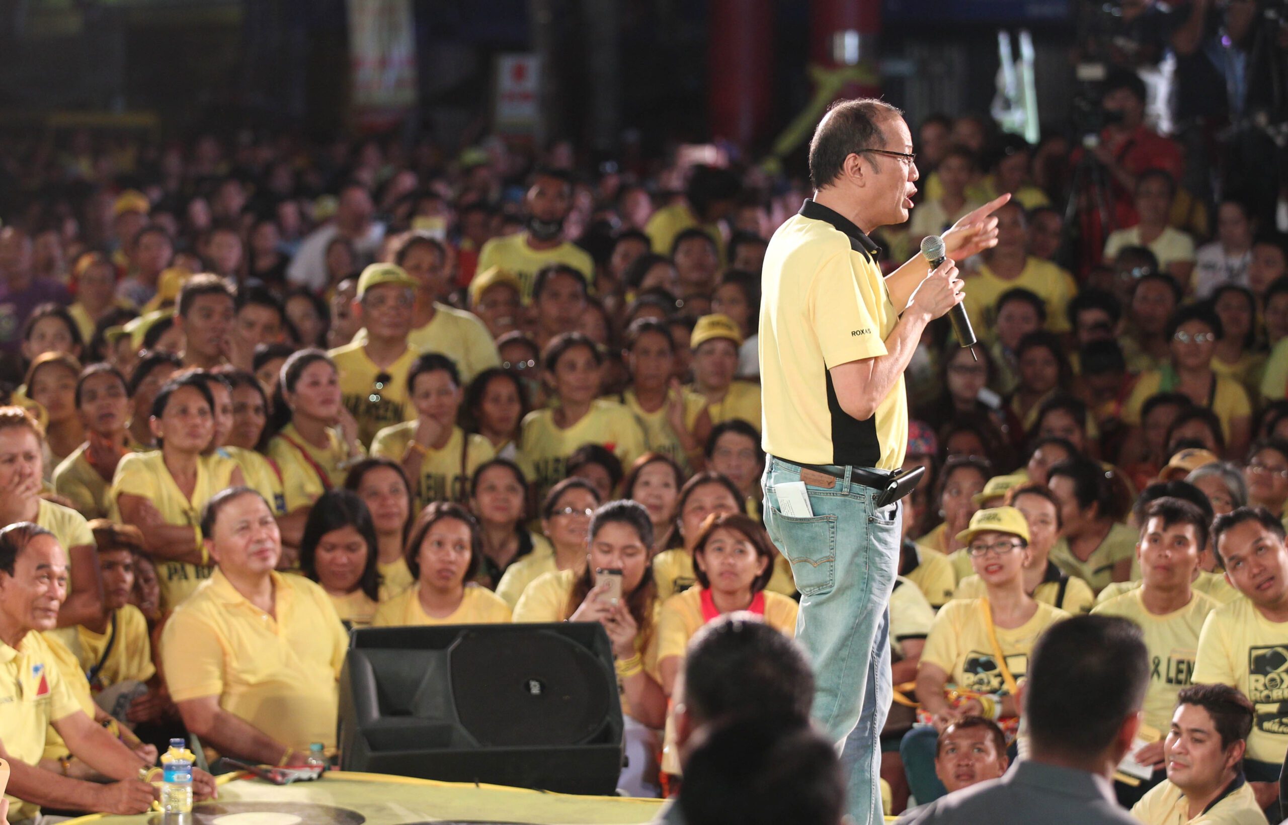 Aquino campaigns vs Duterte: Don’t be swayed by his ‘uniqueness’