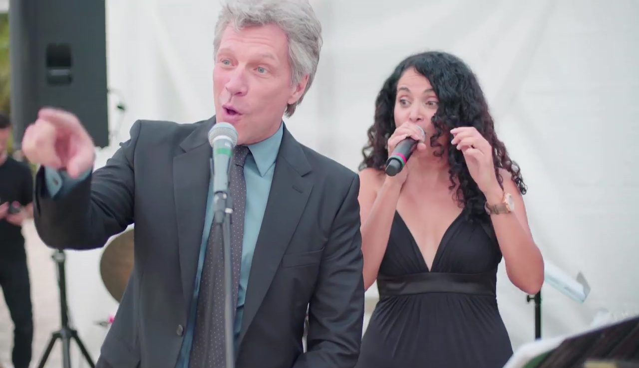 WATCH: Bon Jovi surprises wedding party with ‘Livin’ on a Prayer’ performance