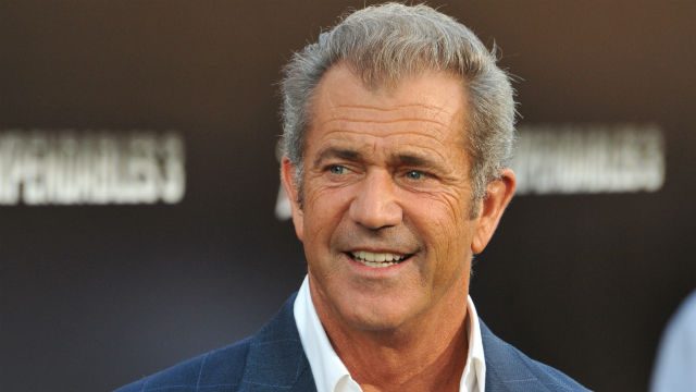 Police probe Mel Gibson’s ‘angry tirade’ at Australian photographer