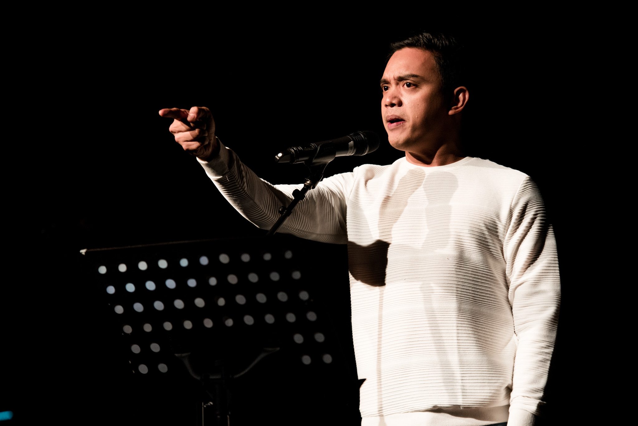 Juan Miguel Severo reminds mall: ‘Make paying artists your default’