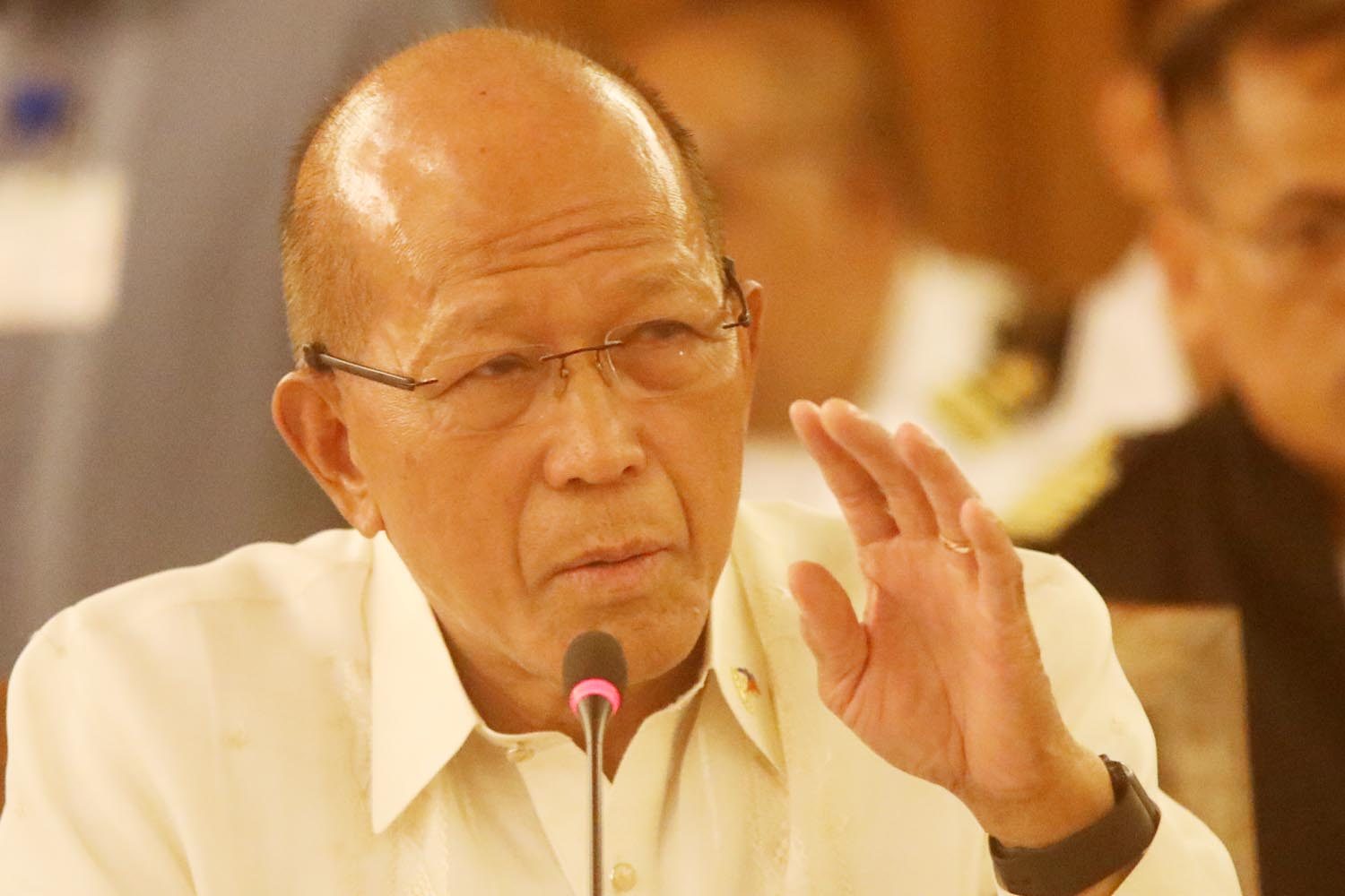 Lorenzana takes firm stand vs peace talks with Reds