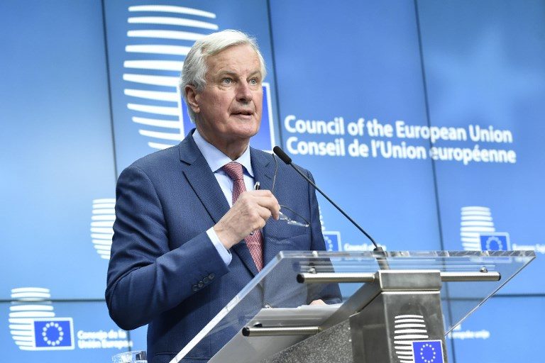 EU negotiator warns Britain: time to choose Brexit future