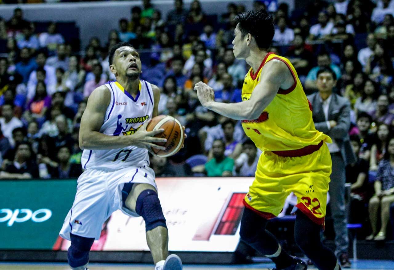 Jayson Castro in need of rest due to nagging Achilles injury