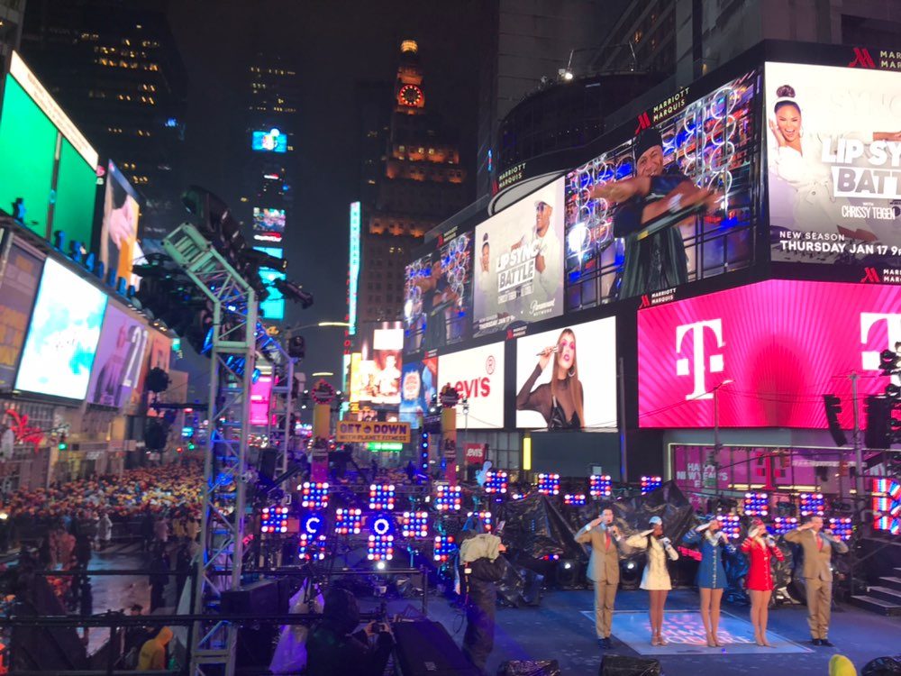 USA. Journalists will press the button at the New Year's ball drop at Times Square in New York. Photo by Maria Ressa/Rappler 