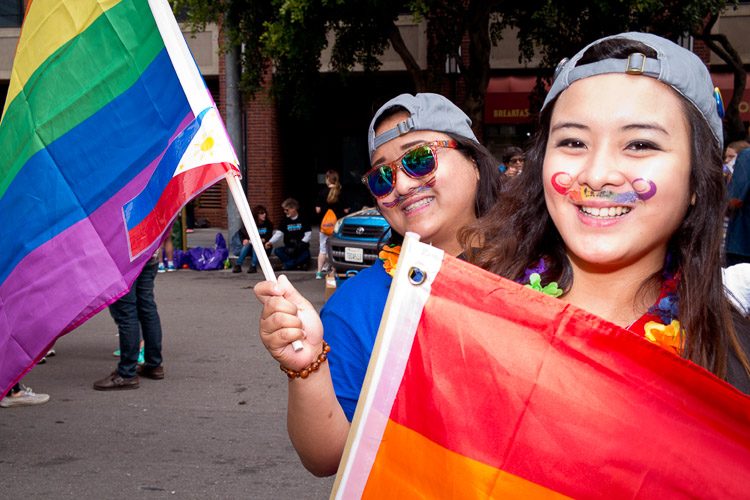 Filipino-American participants during the Pride March. Photo by Ben Molina/Rappler 