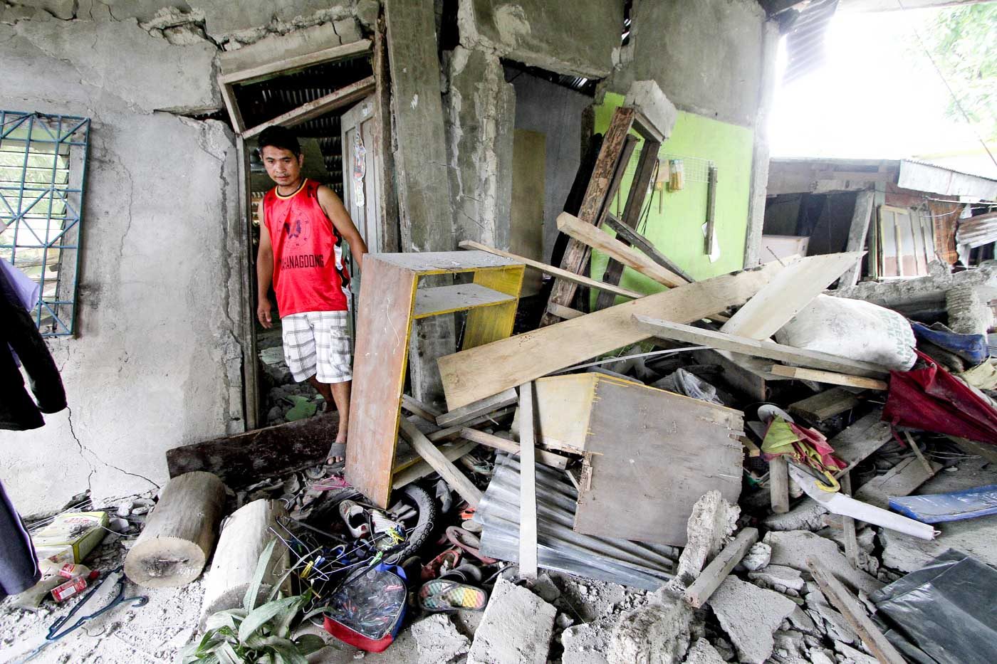 IN PHOTOS: Leyte quake aftermath