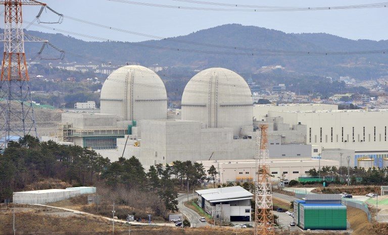 South Korea to push ahead with nuclear power plants