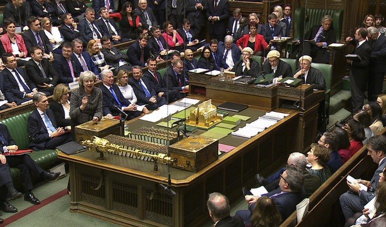 Anggota parlemen Inggris mengambil langkah pertama untuk memulai Brexit