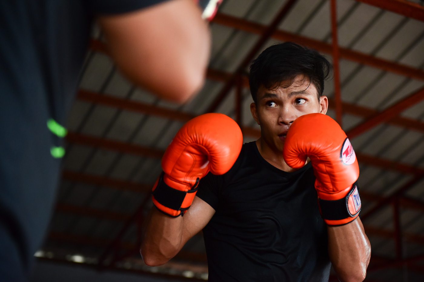 Jerwin Ancajas can bring excitement back to PH boxing – trainer
