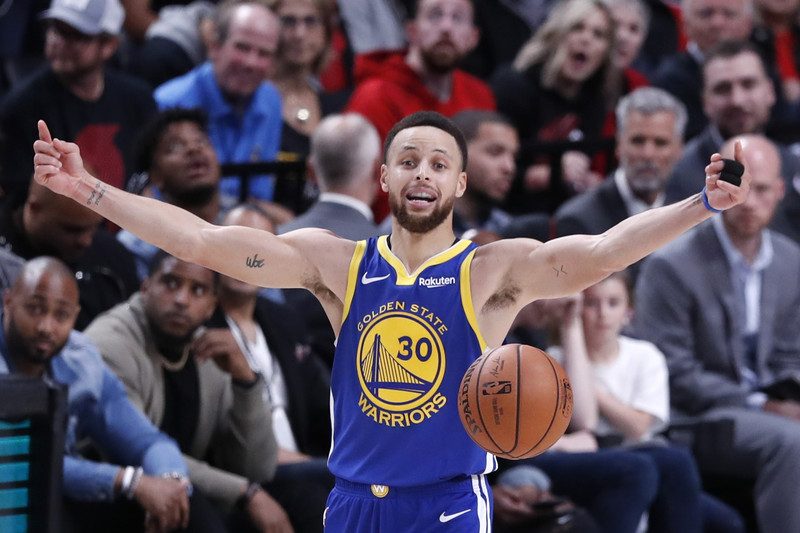 Warriors say injured star Curry could return in March