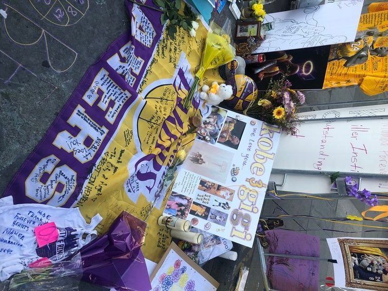 WELL LOVED. Fans leave mementos of the late Kobe Bryant and his daughter Gianna. Photo by David Bernal/Rappler 