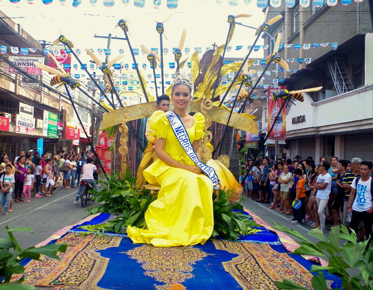 Buglasan Street Dance segment: Miss Negros Oriental 2015 