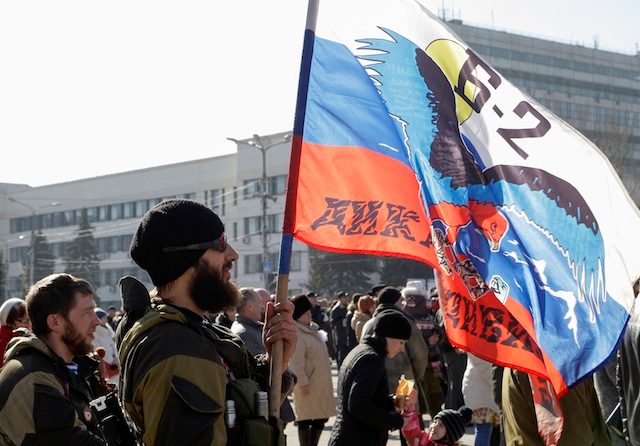Ukraine rebels mark Soviet holiday for defenders of ‘fatherland’