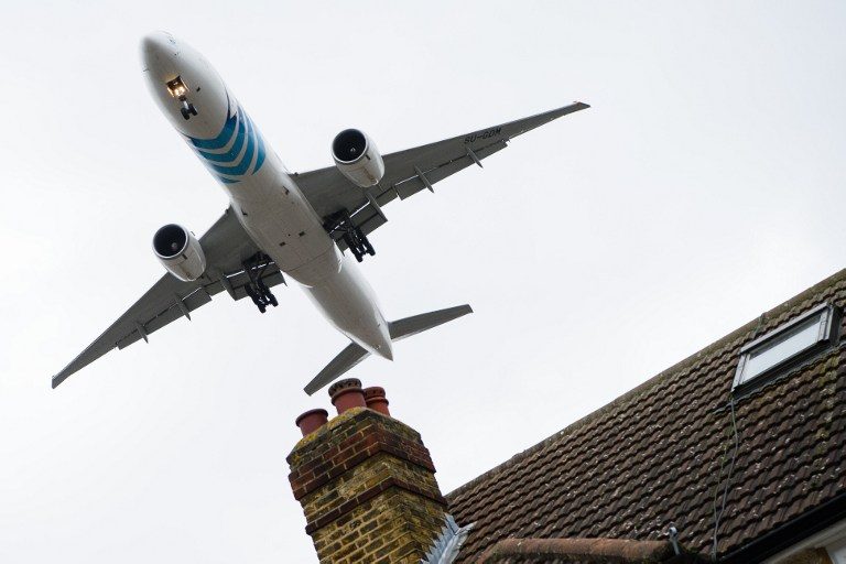 Britain backs Heathrow airport expansion despite splits
