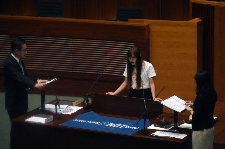 Hong Kong leader in court battle with pro-independence lawmakers