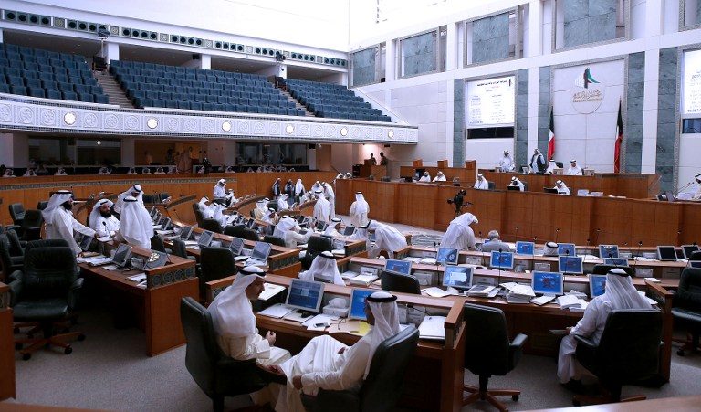 Kuwait emir dissolves parliament