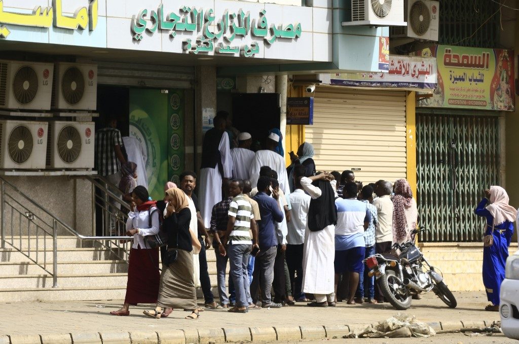 Shops reopen as Sudan generals, protesters agree to talk