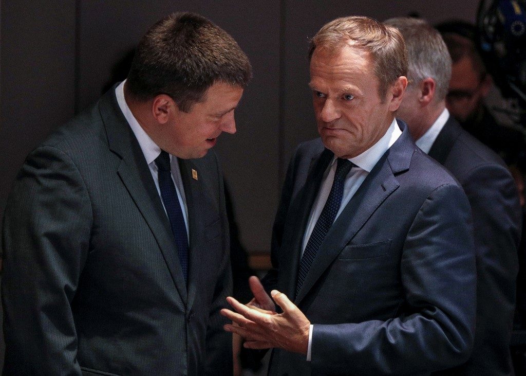 EU leaders adjourn summit to break jobs stalemate