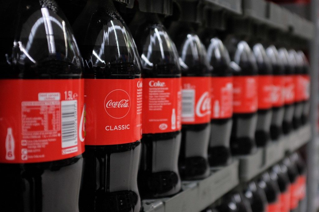 Coca-Cola says it’s pausing social media advertising