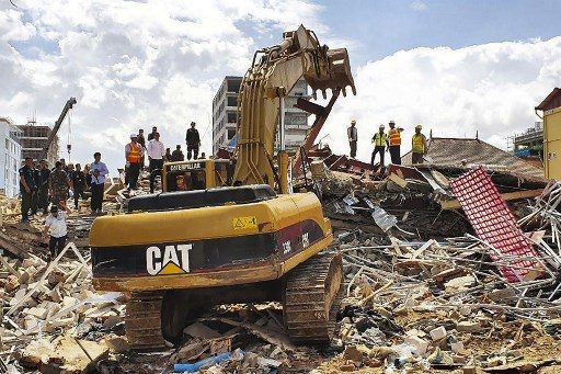 7 dead in Cambodia building collapse