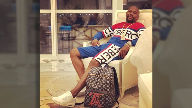 LOOK: Mayweather buys designer shoes for his dog