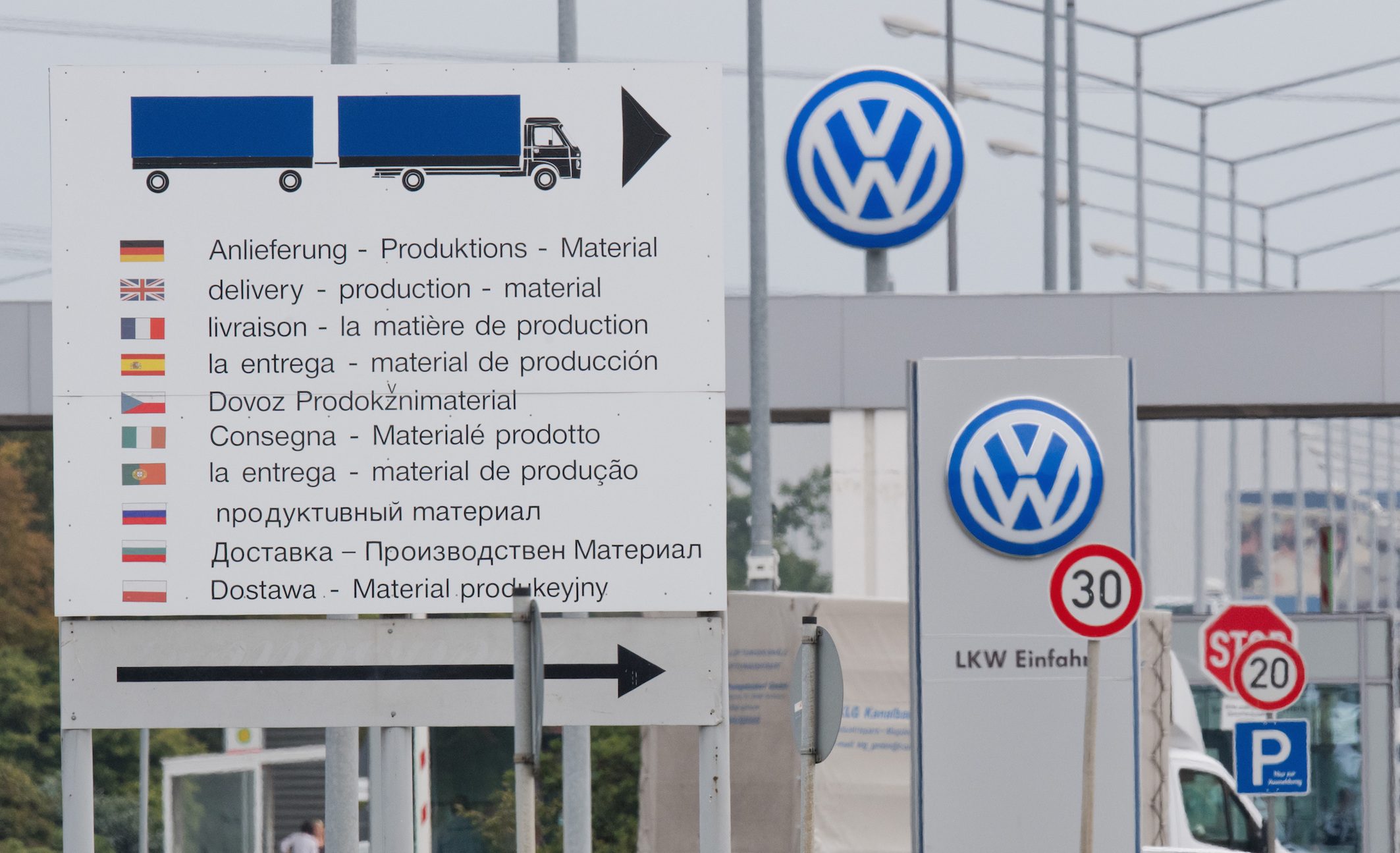 Volkswagen reaches deal with suppliers