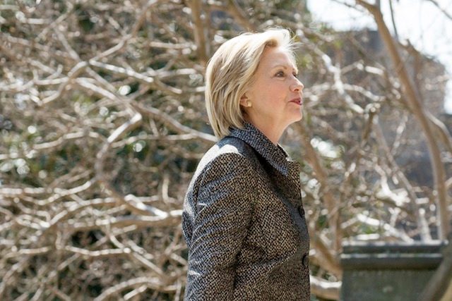Court orders US State Dept to release Clinton emails