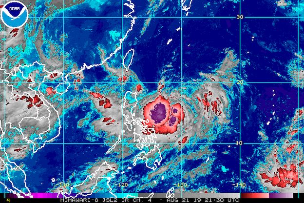 Tropical Storm Ineng slows down, maintains strength