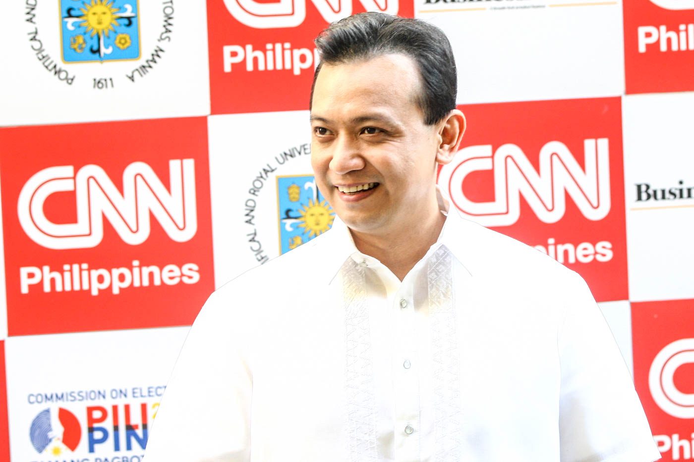 GETTING TO KNOW. Senator Antonio Trillanes IV says the debate was a good venue for candidates to introduce themselves to the voters. Photo by Ben Nabong/Rappler  