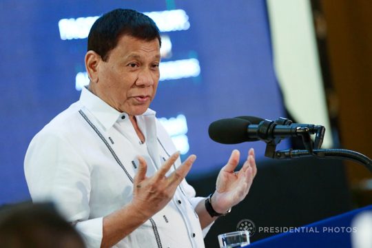 Duterte to media: Criticize ‘with moderation’
