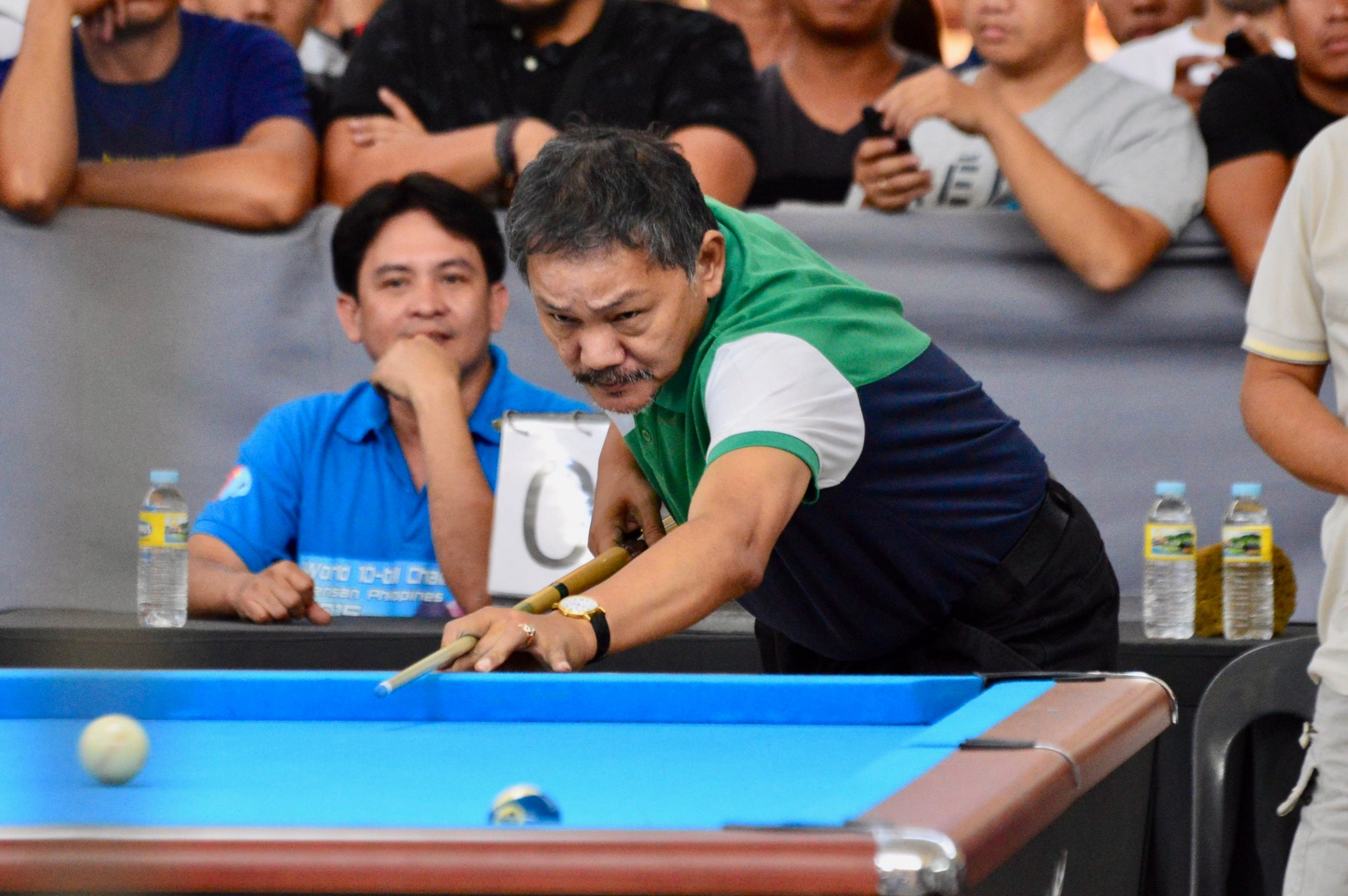Efren Reyes admits 'the thinking is there but not the shooting.' Photo by Bob Guerrero 
