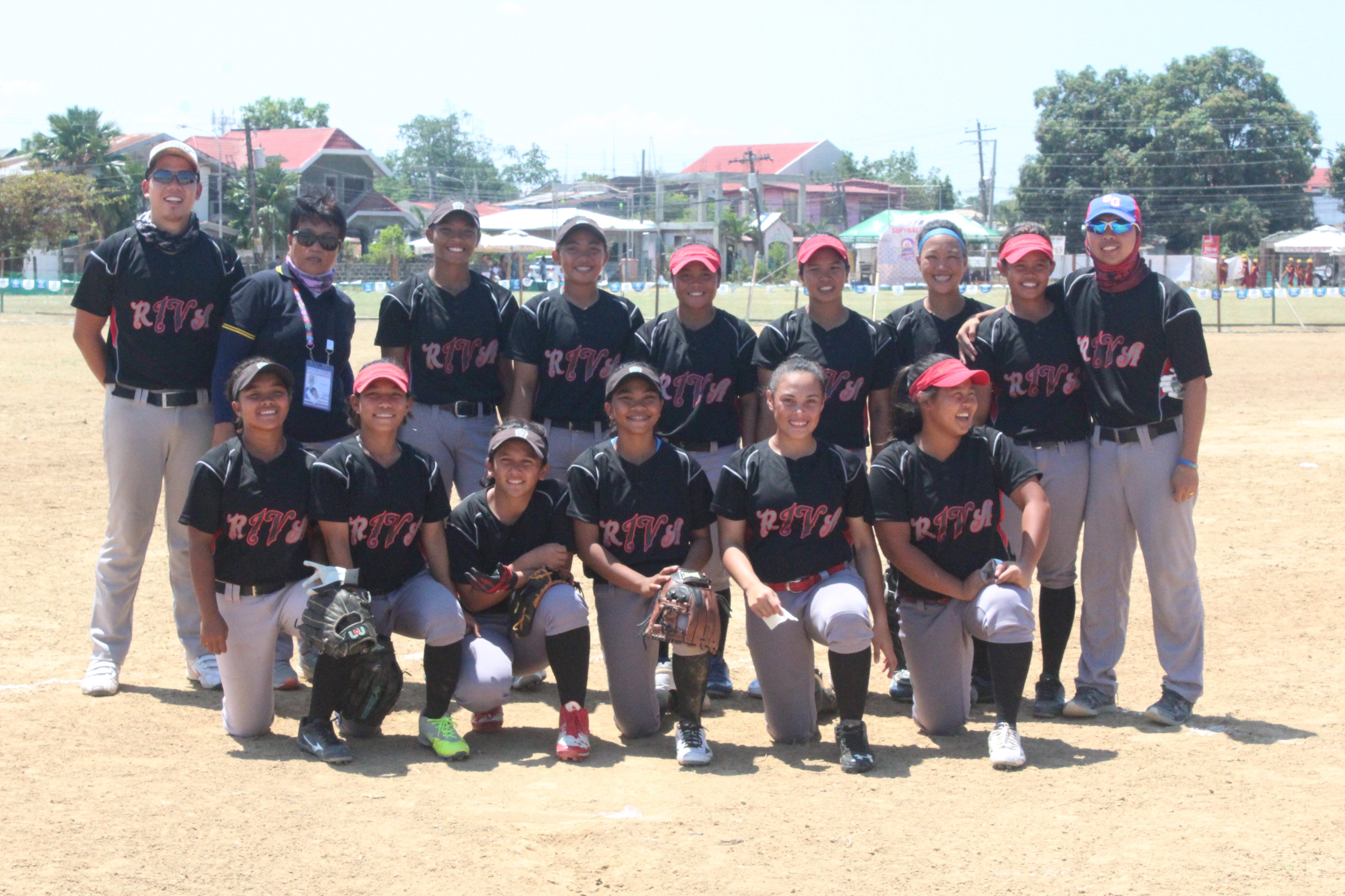 SWEET SWEEP. A year after settling for fourth, the Calabarzon softball team sweeps the tournament. 