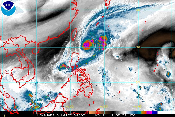 Severe Tropical Storm Sarah slightly strengthens over Philippine Sea